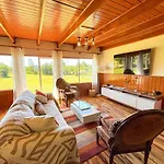 Hermosa Casa De Campo Cerca De Puerto Varas Y El Aeropuerto